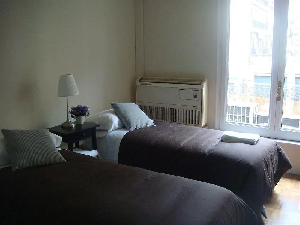 Somnio Hostels Barcelona 2*,  Spain